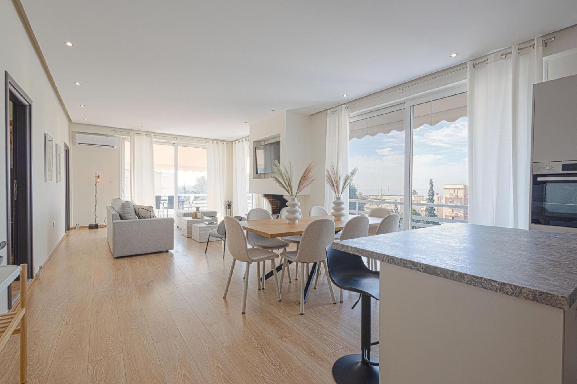 Luxurious 3-Bedroom Seaside Retreat Fully Renovated In 2025 雅典 外观 照片